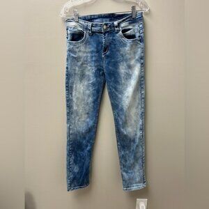 Women’s Acid Wash Skinny Jeans
